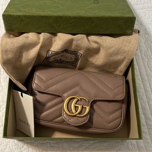 Gucci Marmont Leather super mini bag